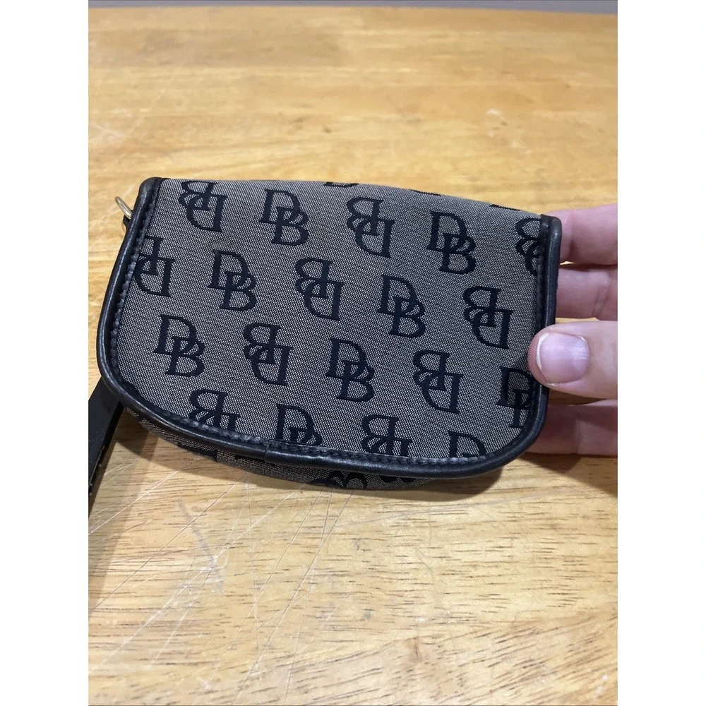 Dooney & Bourke Logo Navy Blue Wristlet Canvas with‎ Leather Trim 6x3.5